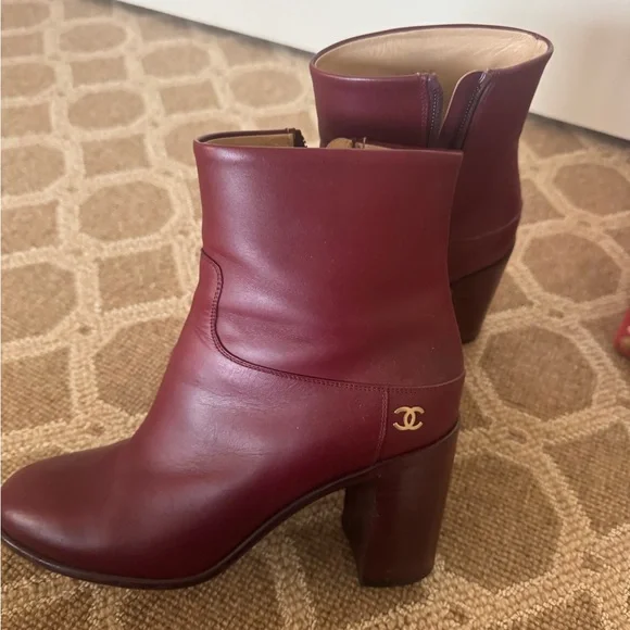 CHANEL Deep Red Ankle Boots - Picture 5 of 10